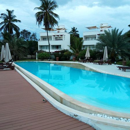 Villa Kalista Luxury Villas 迪亚尼海滩 外观 照片