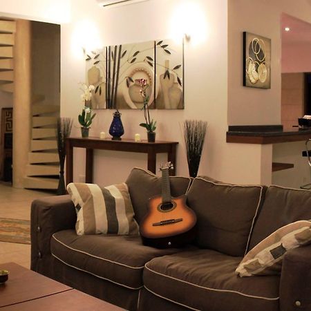 Villa Kalista Luxury Villas 迪亚尼海滩 外观 照片