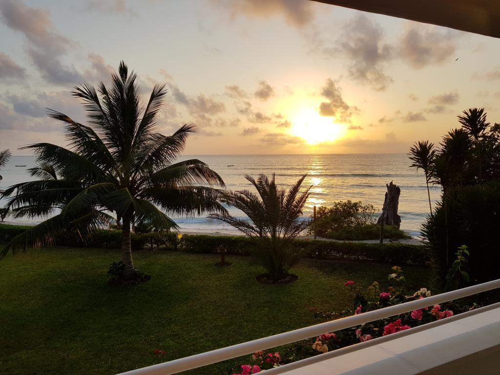 Villa Kalista Luxury Villas 迪亚尼海滩 外观 照片