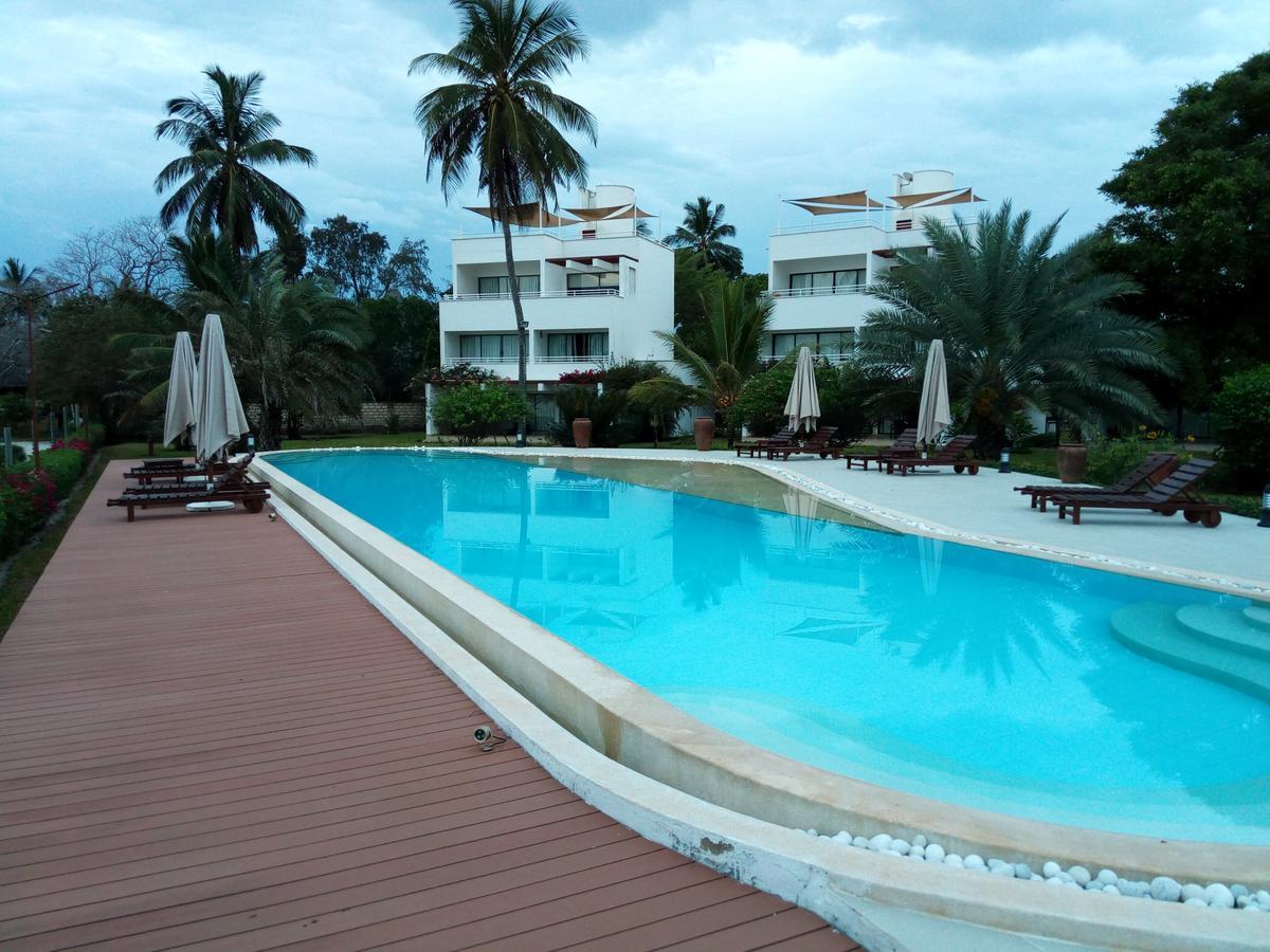 Villa Kalista Luxury Villas 迪亚尼海滩 外观 照片